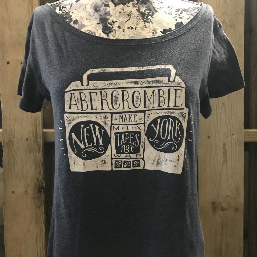 A&F T-Shirt